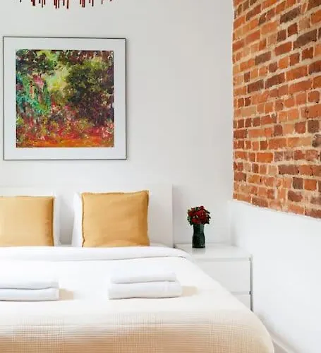 Househost - Krowoderska 55 Cracovia