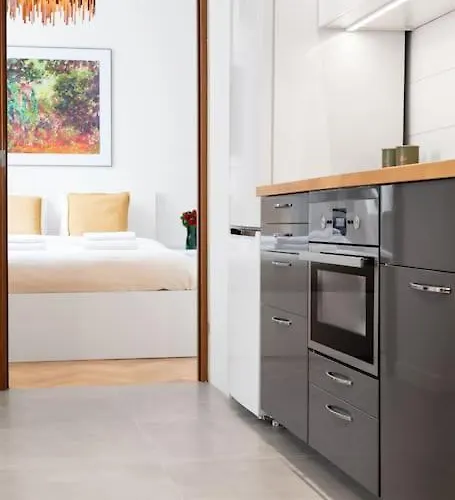 Househost - Krowoderska 55